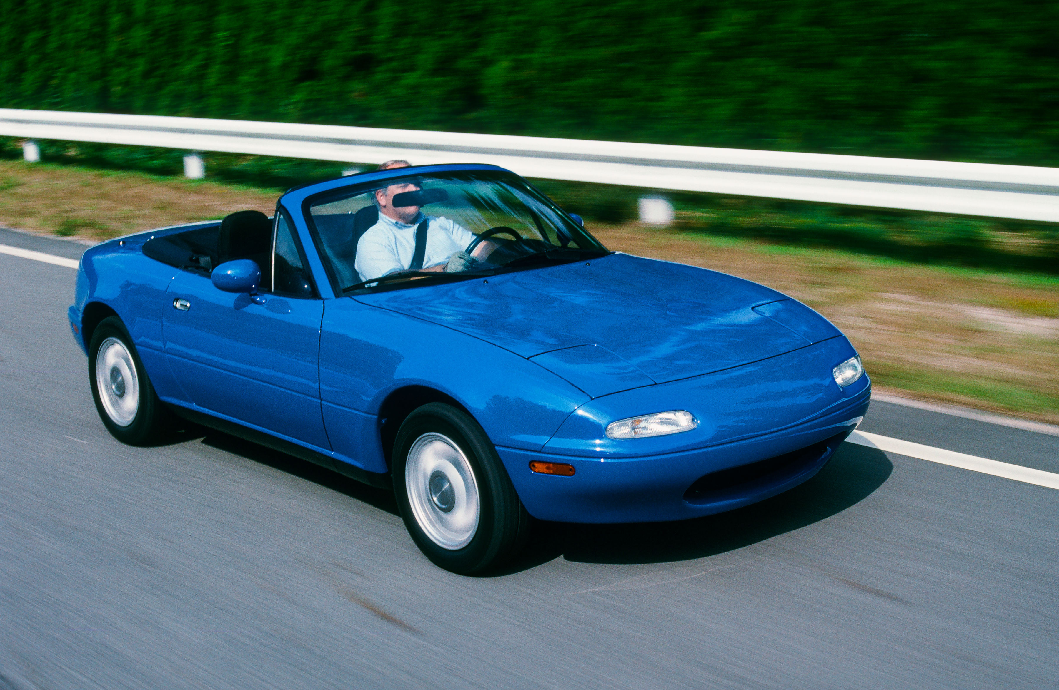 Mazda MX 5 Red bull